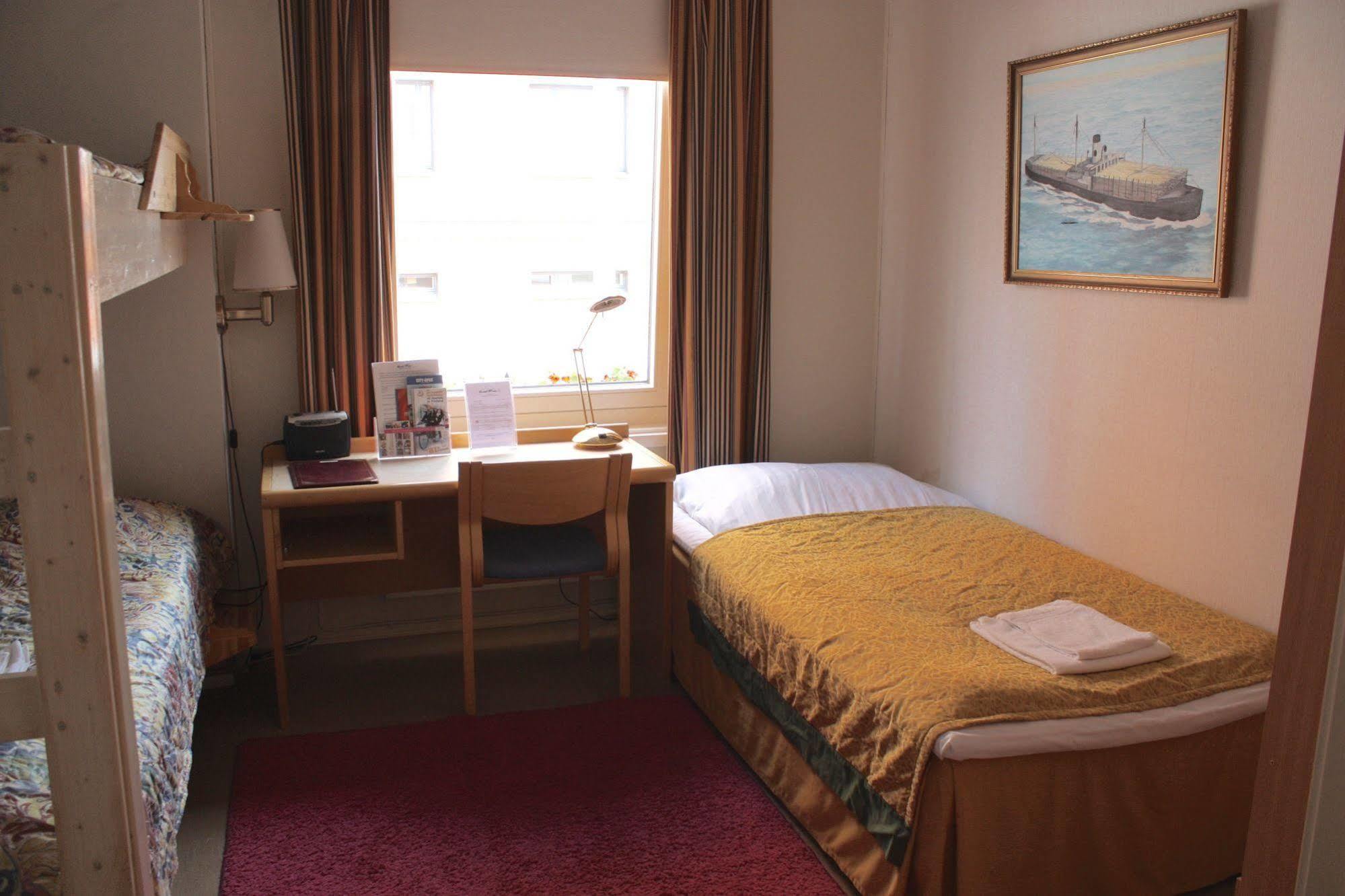 Hostel River Пори Экстерьер фото
